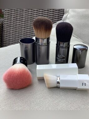 Makeup Brush Lot of 4, Fenty Ulta Eco Tools Read more…
